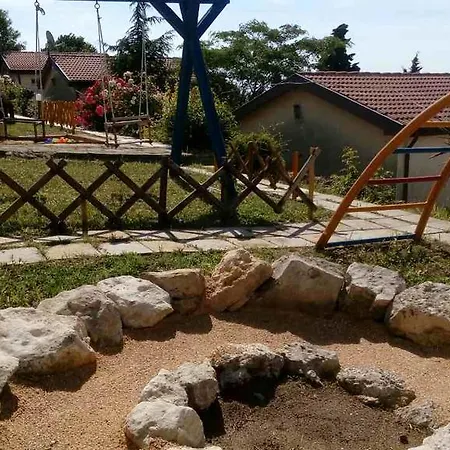 Üdülőpark Rositsa